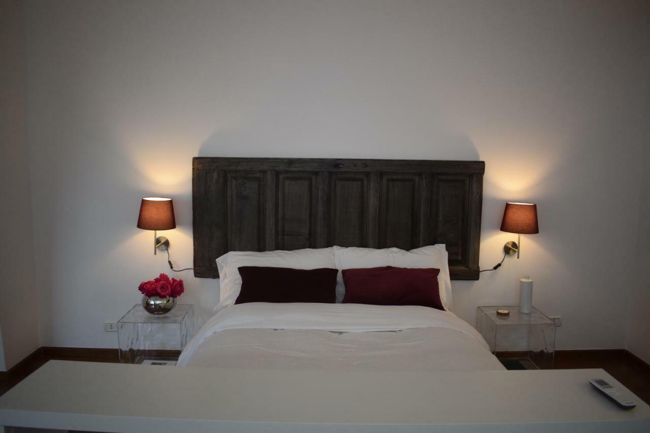 House System Bed & Breakfast Giarre Bagian luar foto